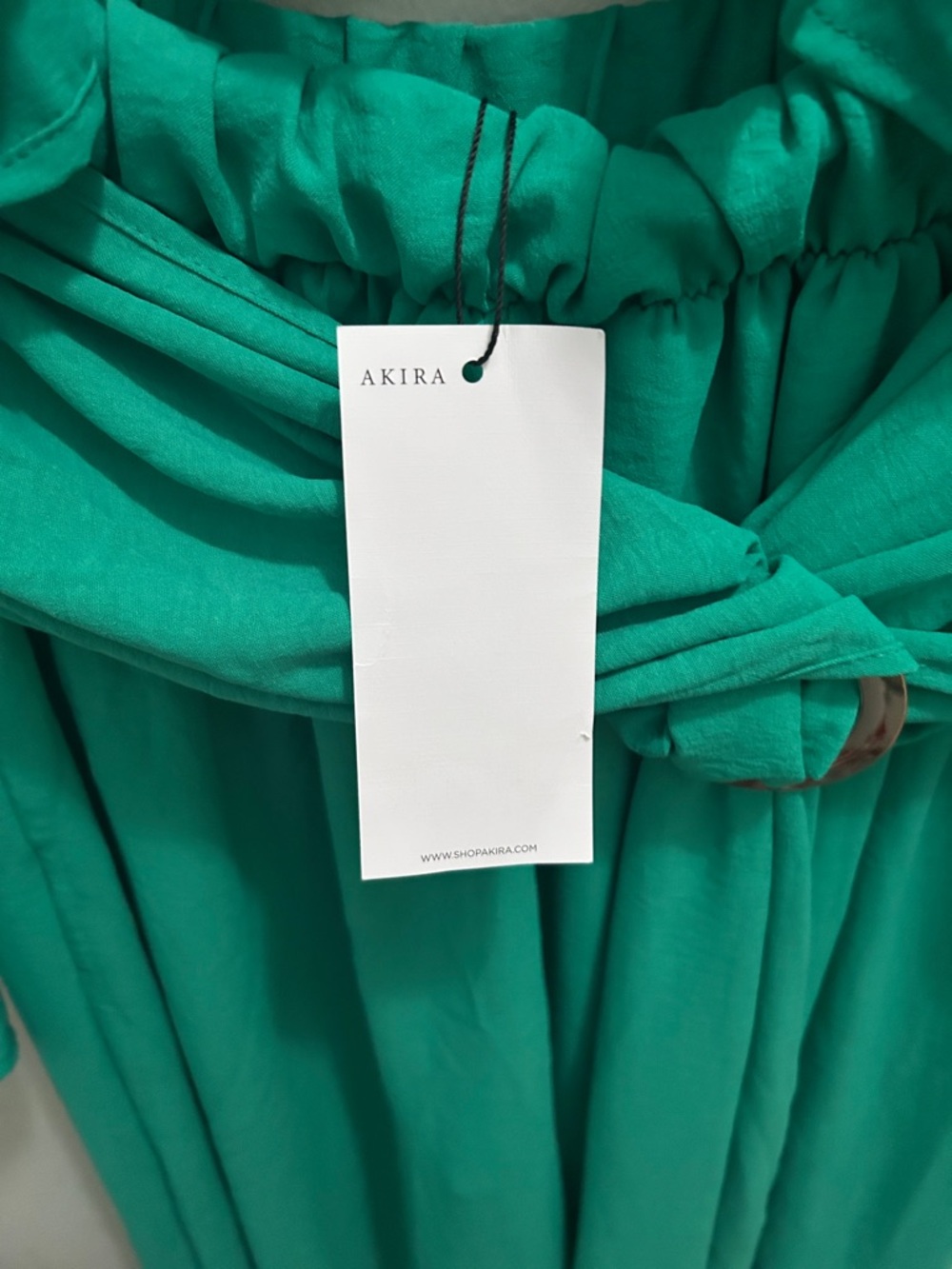 AKIRA 2 PCS Emerald Green High-Waist Wide-Leg Tie Front Pants with matching Top - Picture 6 of 6